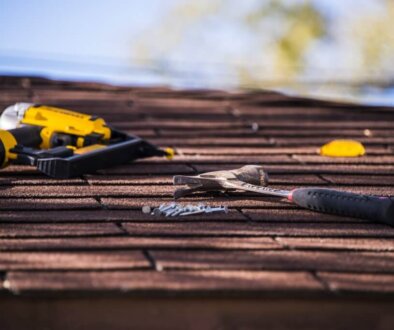 Checklist: Choosing a Professional Roofing and Solar Contractor